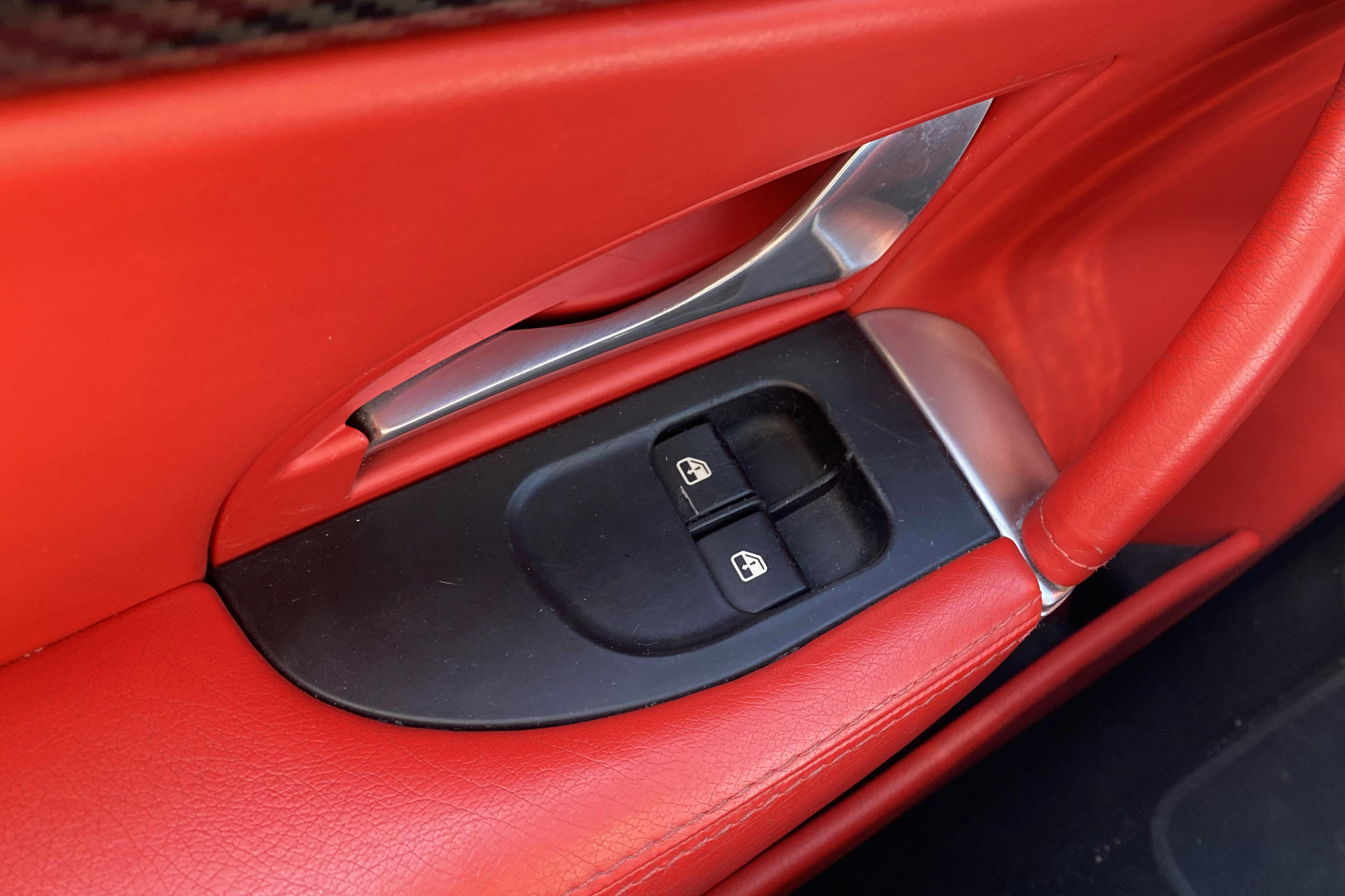 鐜涜帋鎷夎拏gt2023璺瘯,60涓囦拱鐜涜帋鎷夎拏gt