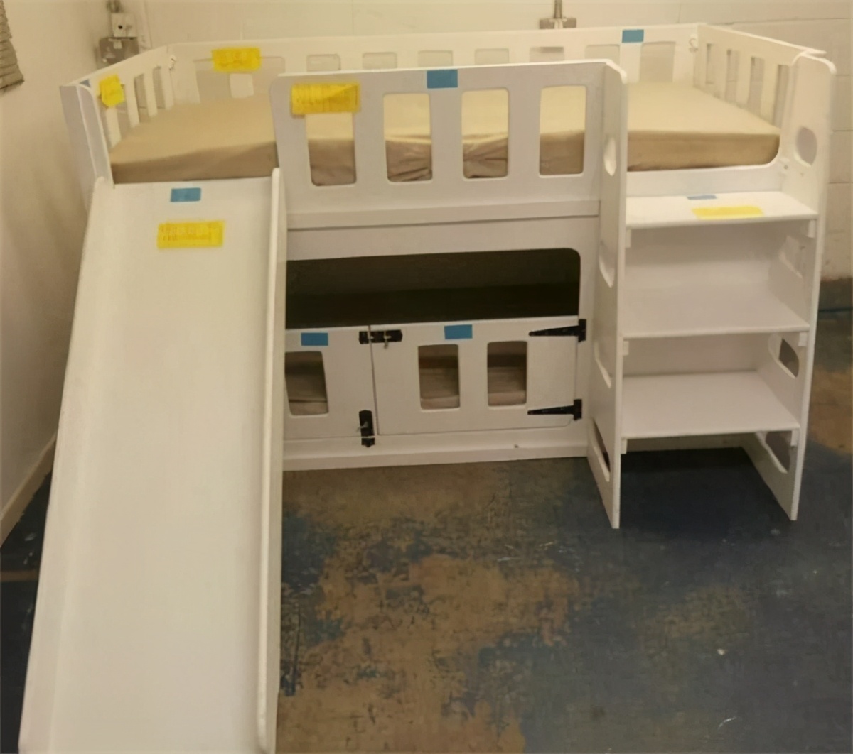 买儿童床注意哪些问题,买床垫有甲醛把小孩身体睡坏了