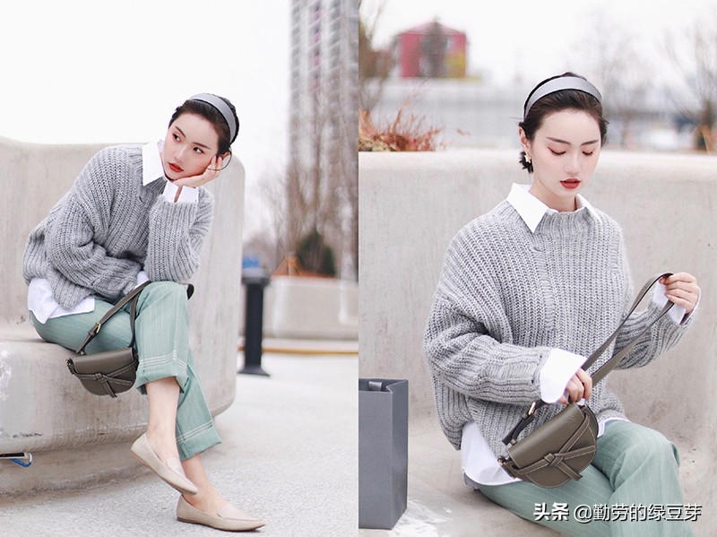 斑马条v领毛衣怎么搭配才好看,v领大版毛衣怎么搭配好看