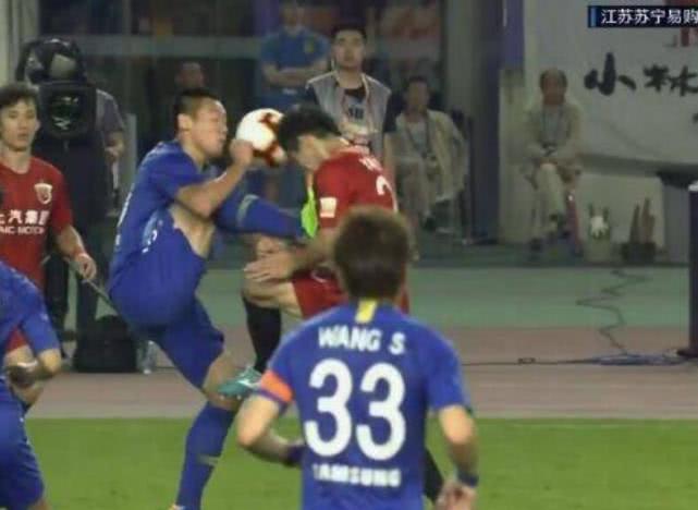 胡尔克梅开二度完整版,上港胡尔克帽子戏法