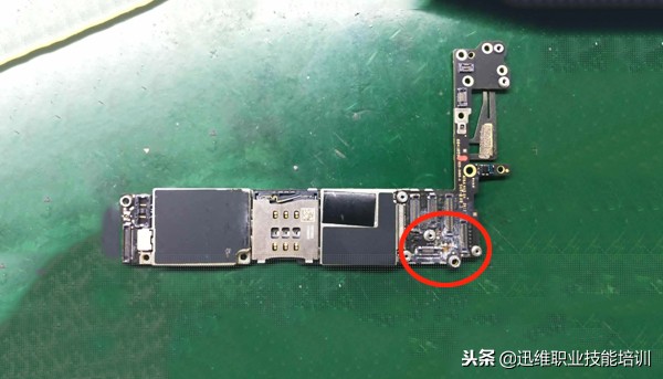 iphone6进水屏幕失灵,iphone6进水没基带维修