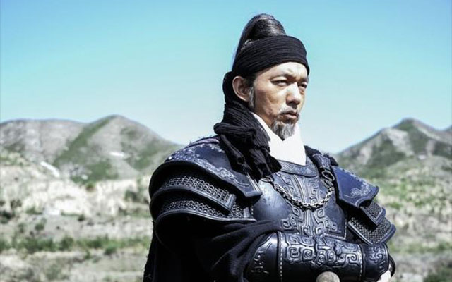 屈原投江和白起,屈原和白起有什么区别