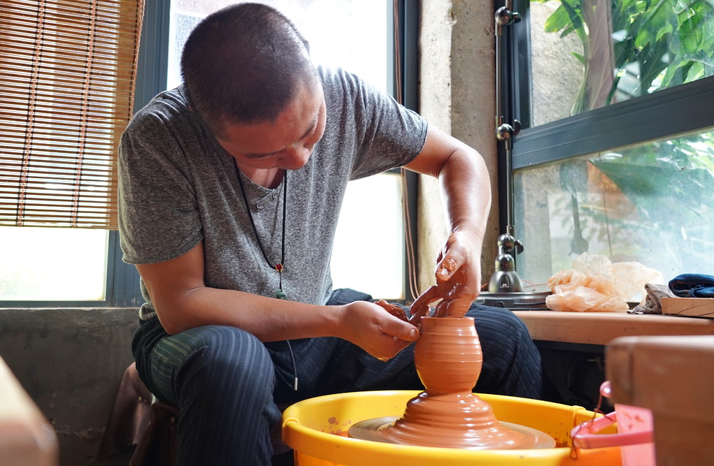 肖春魁作品,建水紫陶肖春魁价格