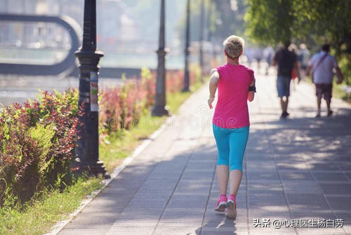 抑郁症怎样最快走出抑郁,抑郁家长怎样帮助孩子走出抑郁