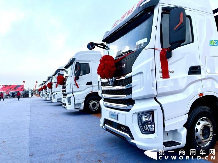 10月重卡销量,红岩重卡大比拼