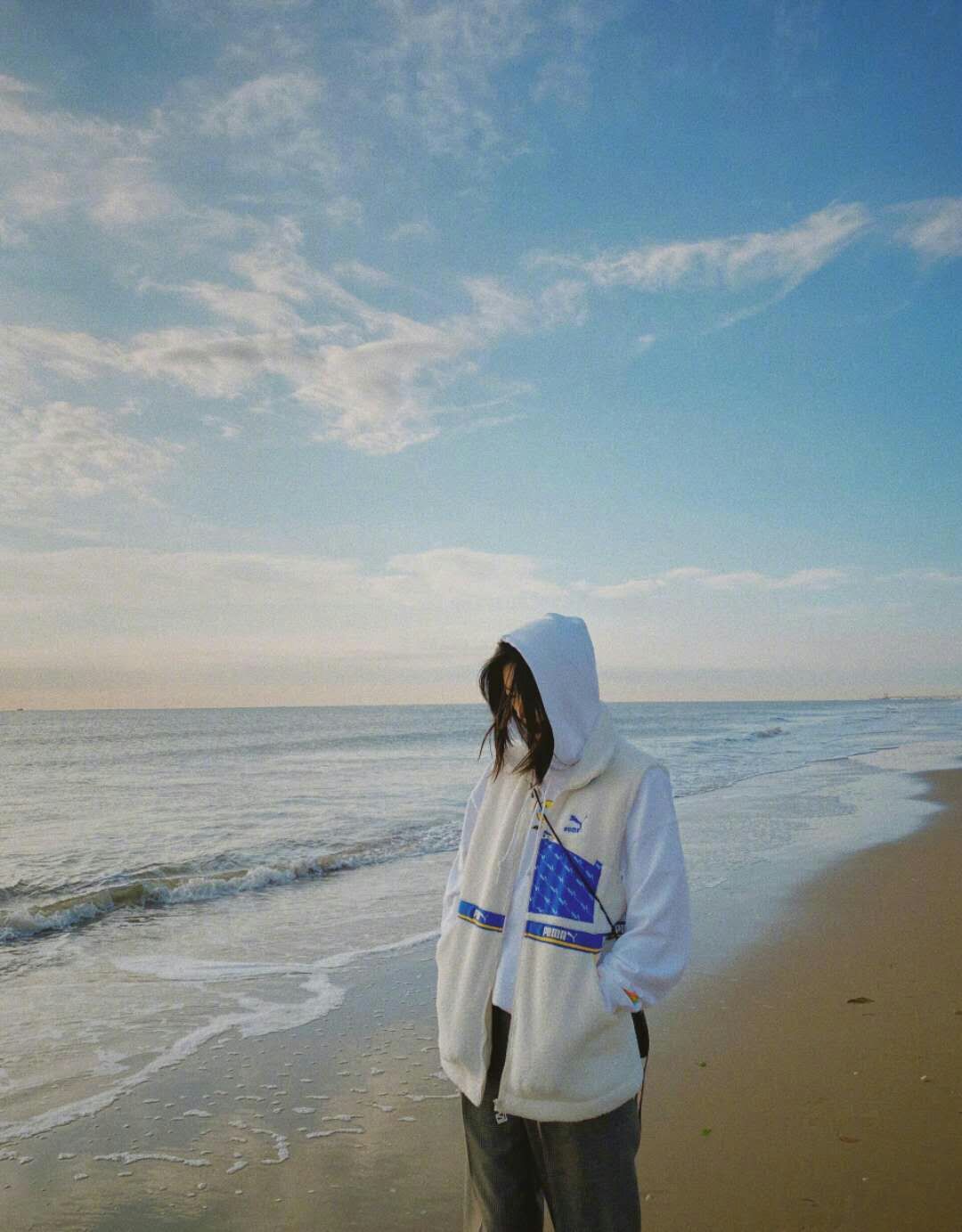 刘雯羊羔绒外套搭配女,刘雯冬季外套怎么搭配