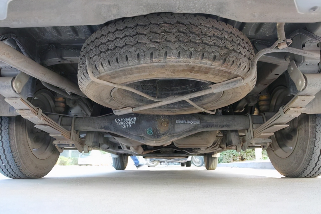 五菱面包车新款优缺点,五菱面包车哪款动力最强