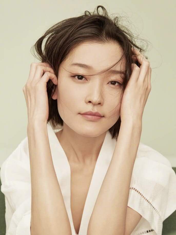 修饰脸型好看又显气质,修饰脸型显脸长发型