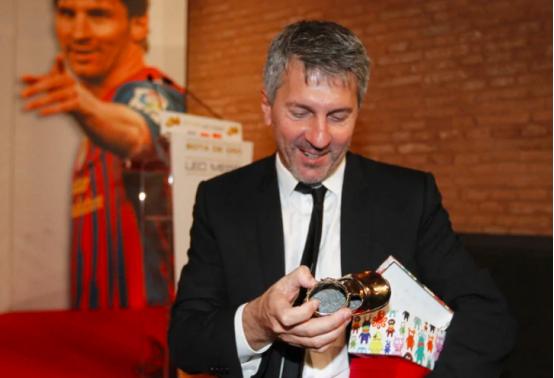 梅西离开巴萨原因分析,梅西被库卡发掘