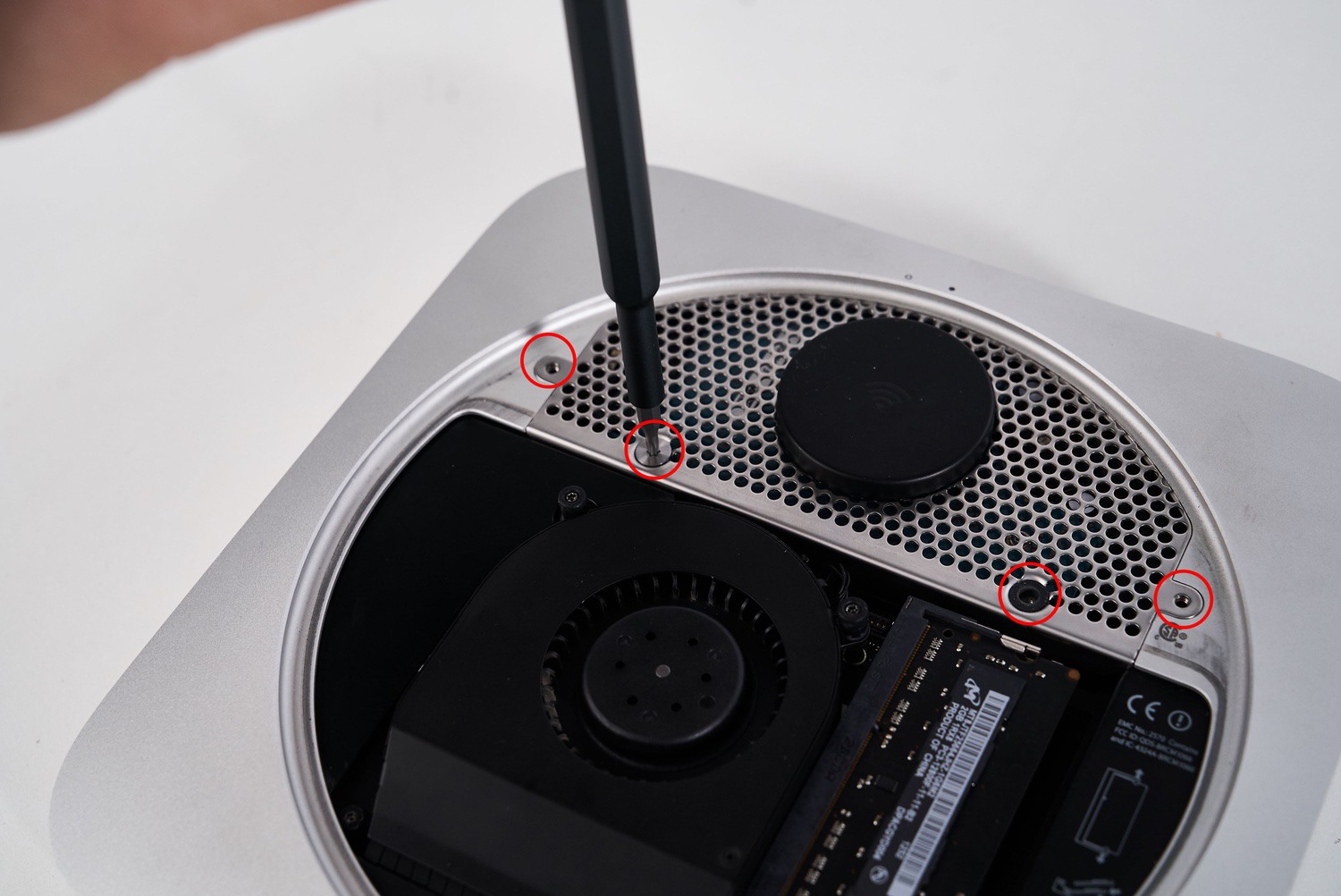 macmini2012款换硬盘,macmini2012更换固态硬盘