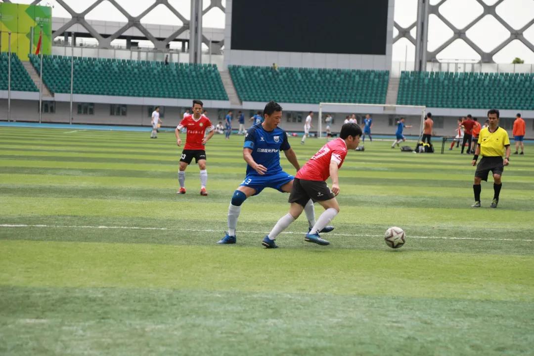 南京大学足球赛南京理工,深圳校友杯足球决赛