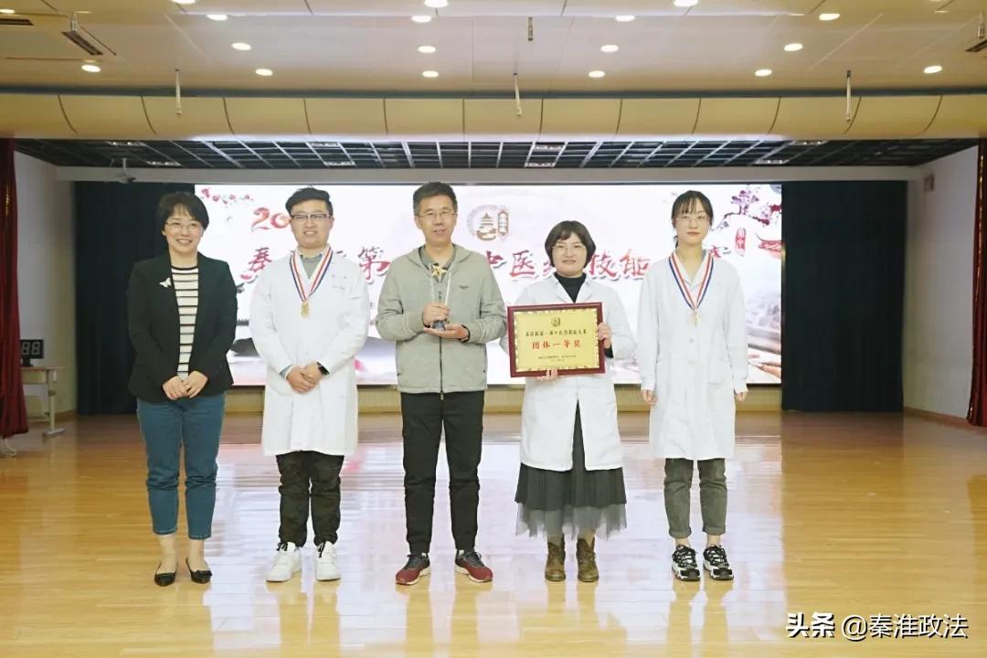 “转角遇见·百草园”为秦淮中医院输入创新发展正能量