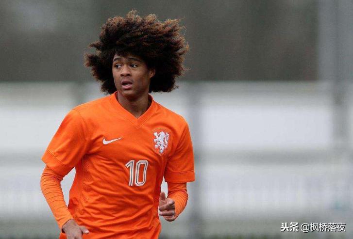 曼联19岁华裔新星,曼联19岁小将视频