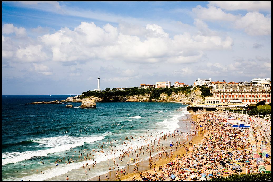 冷艳的热切—爱马仕·大地与香奈儿之水·比亚利兹