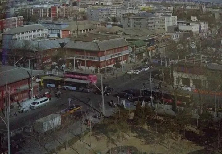 鑳滃埄鐢靛奖闄㈣繕鏈夊悧,鑳滃埄鐢靛奖闄㈠竷鏅繕鍦ㄥ悧