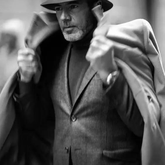 世界十大最贵西装品牌,最贵的西装多少钱一套