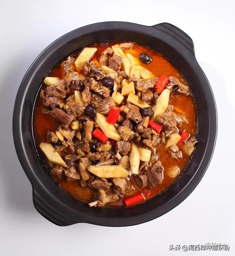 笋焖鸭子做法,腐竹莴笋焖鸭