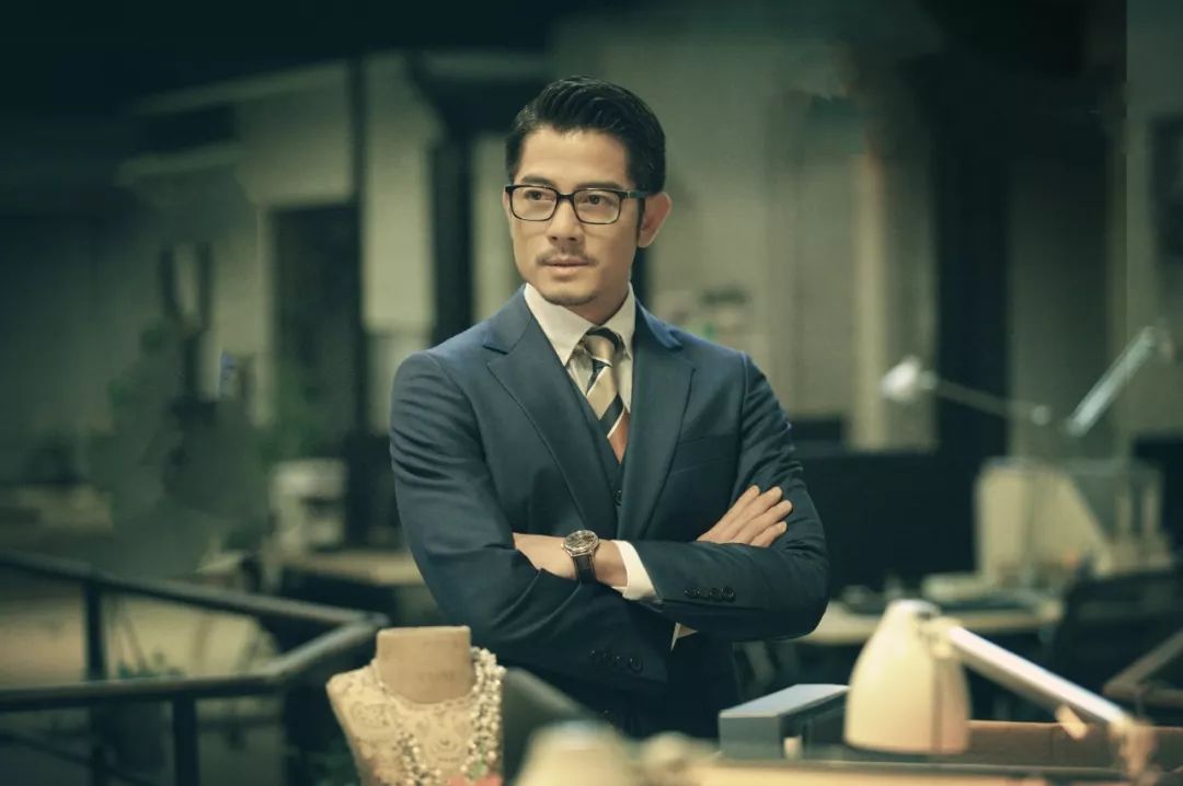 把鞋当白菜卖,一年卖50亿的鞋王