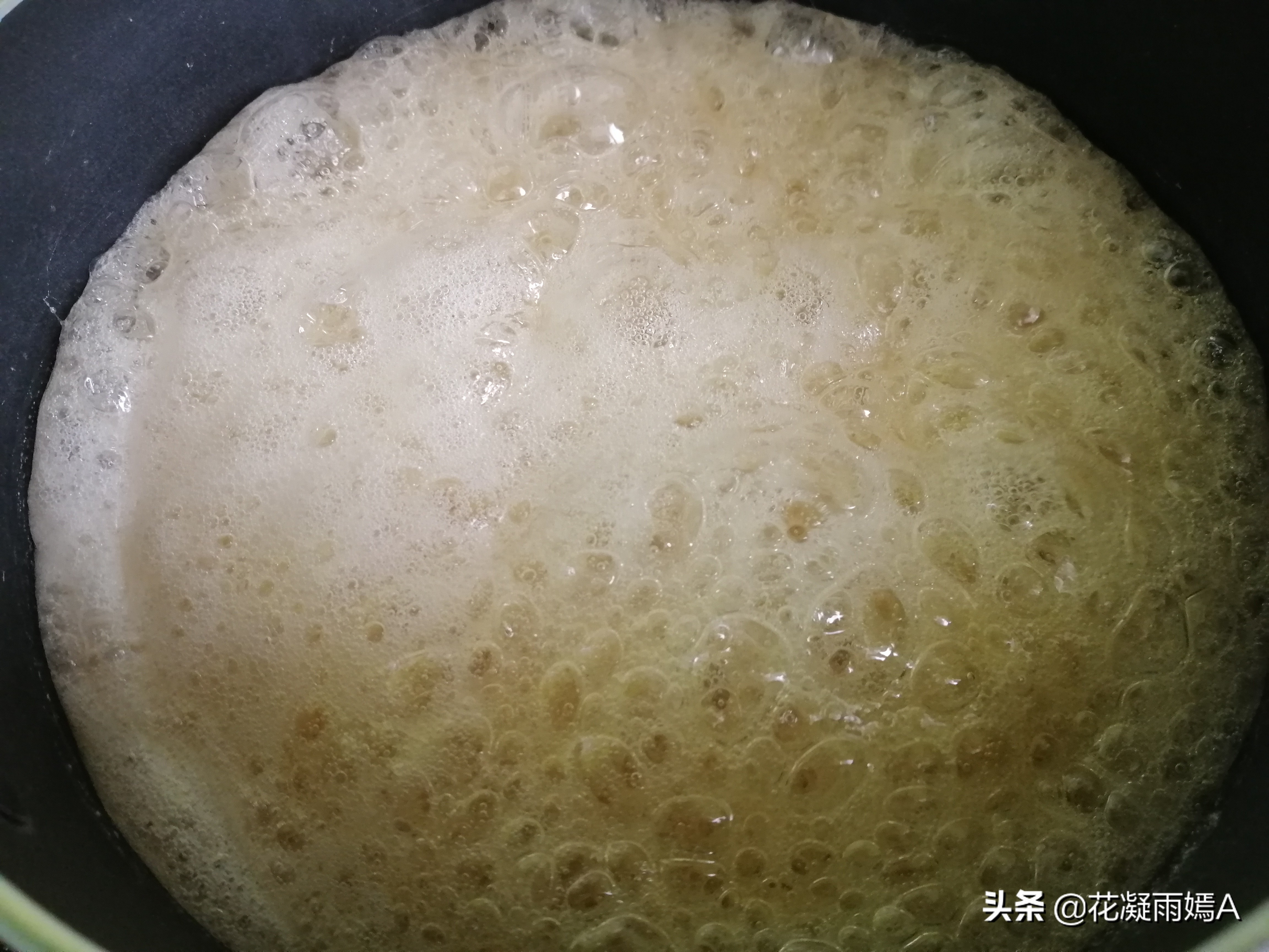 北方美食蜜三刀怎么做,家庭自制蜜三刀点心