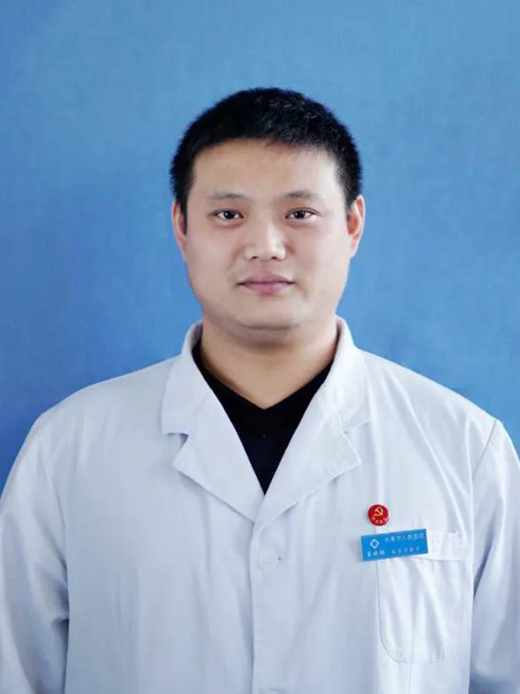 致敬2020每一个逆行的背影,回顾2019年消防员最美逆行背影