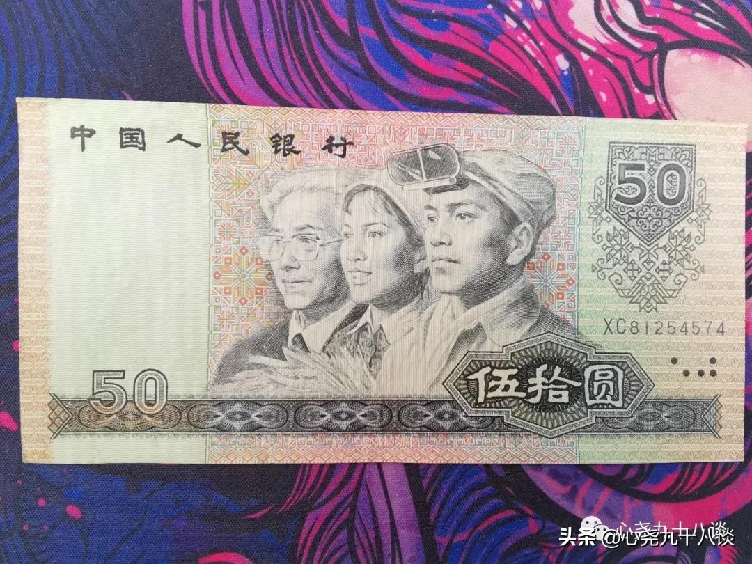 晚风还新,时光未老,每一枚硬币都是来过的见证,致敬逝去的岁月