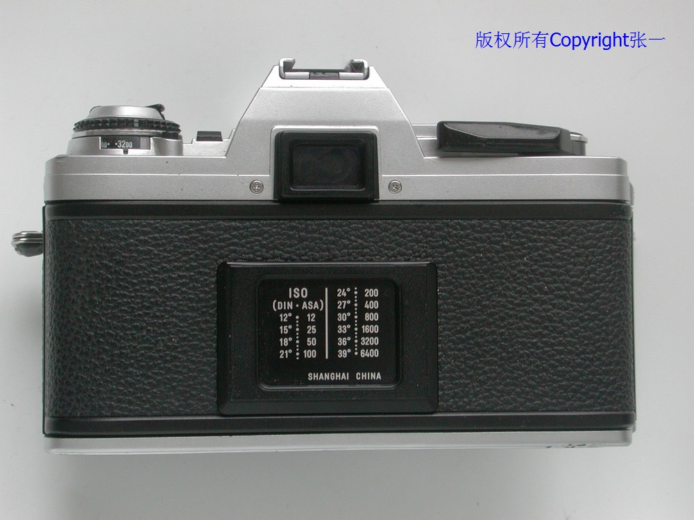 由中国海鸥DF-300贴牌而来的德国RevueDF-300单反照相机！