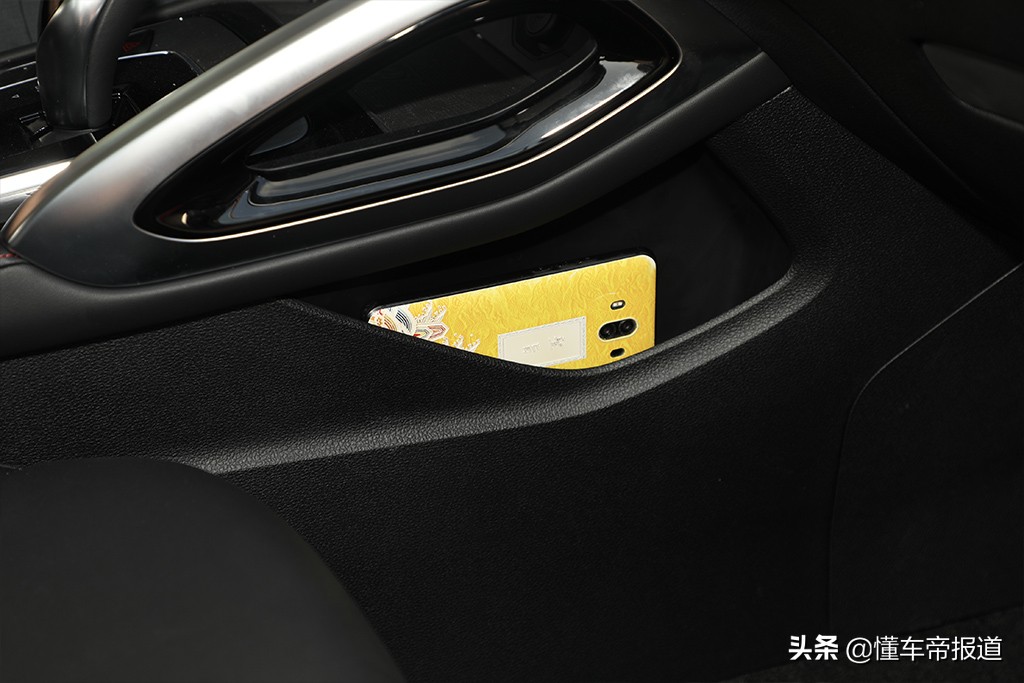 上汽名爵mg领航suv自动挡价格多少,运动轿车与家用轿车乘坐体验