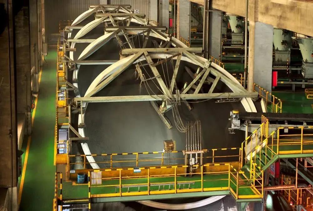 首钢京唐环保设备,首钢京唐钢铁效益