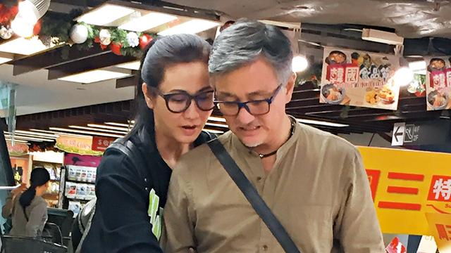 人伦丧失，天理难容，这部93年的猎奇港片凭啥打败《霸王别姬》？