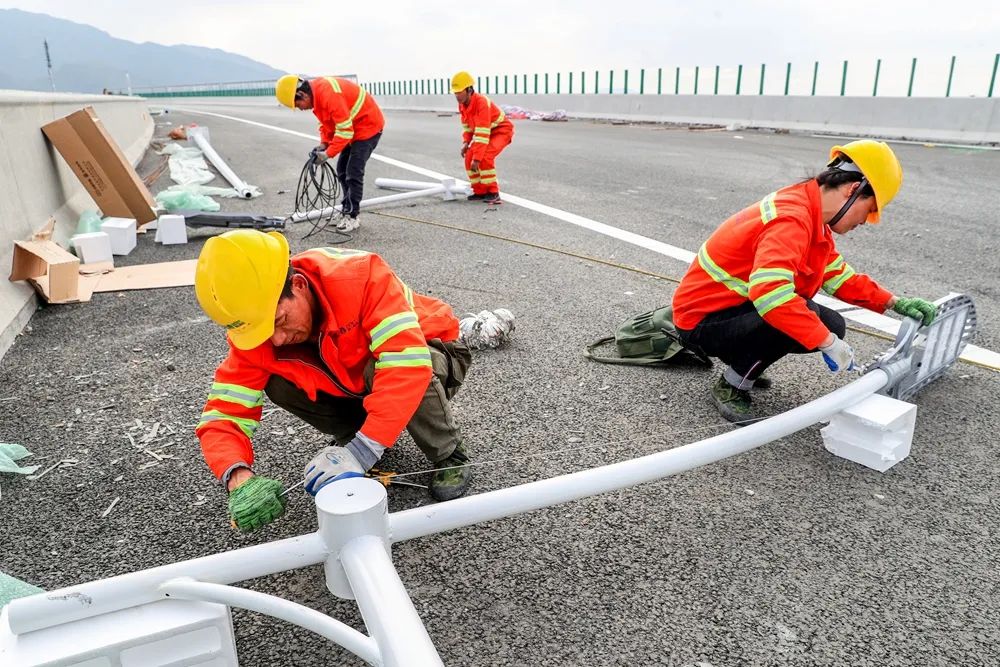 冲!市区连接线“最后一战”