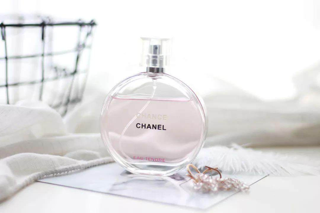 十大撩汉香水,十大撩汉香水推荐