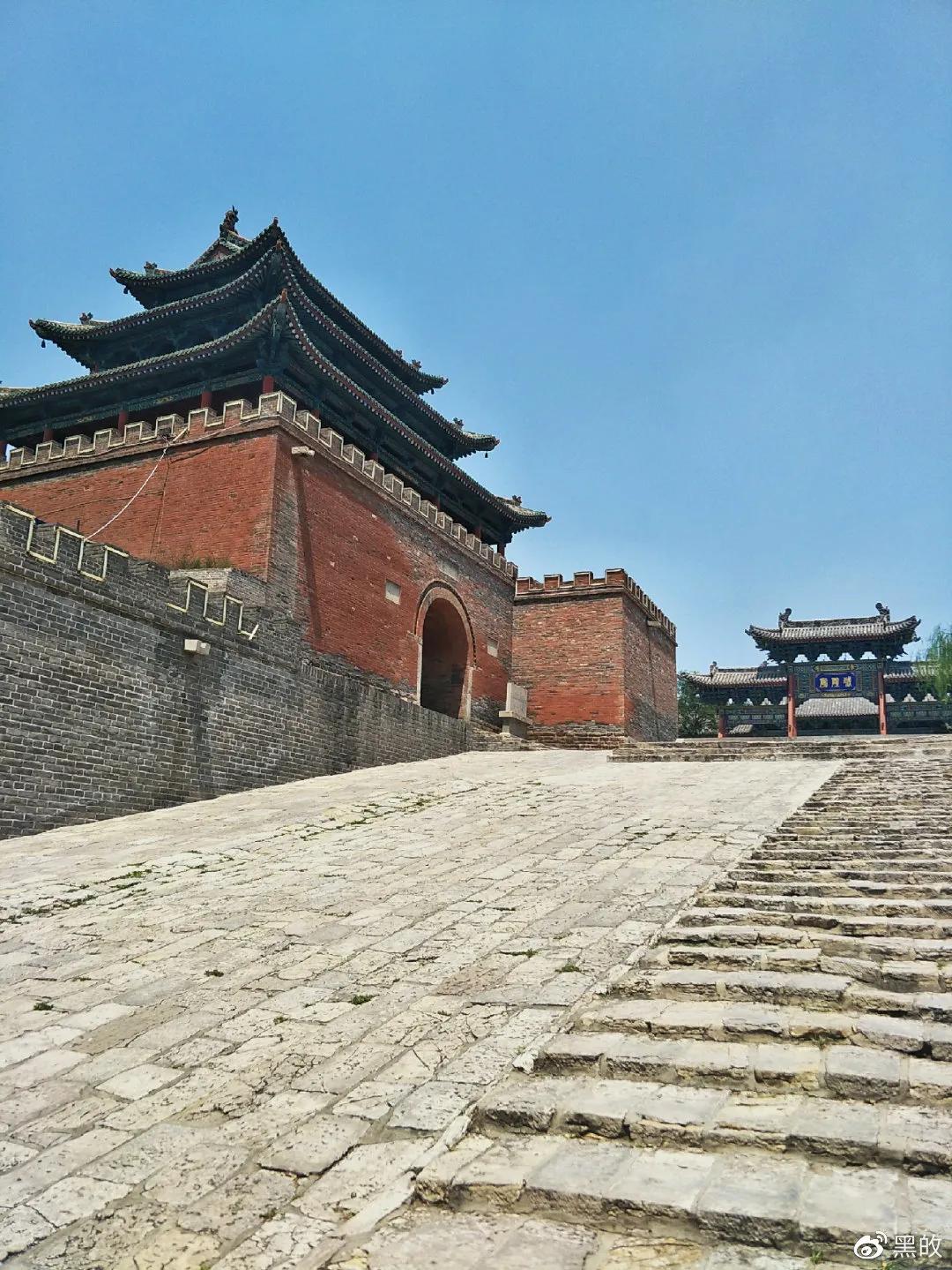 山西古建筑亭台楼阁,山西有哪些著名的古建筑可以参观