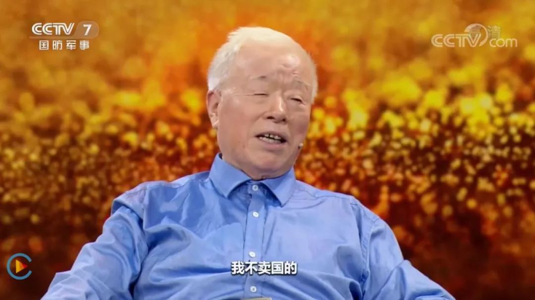 *尚昆杨**、*华清刘**、张震、*浩田迟**、*万年张**集体验收，这把“100亿也不卖”的“国刀”是如何打造的？