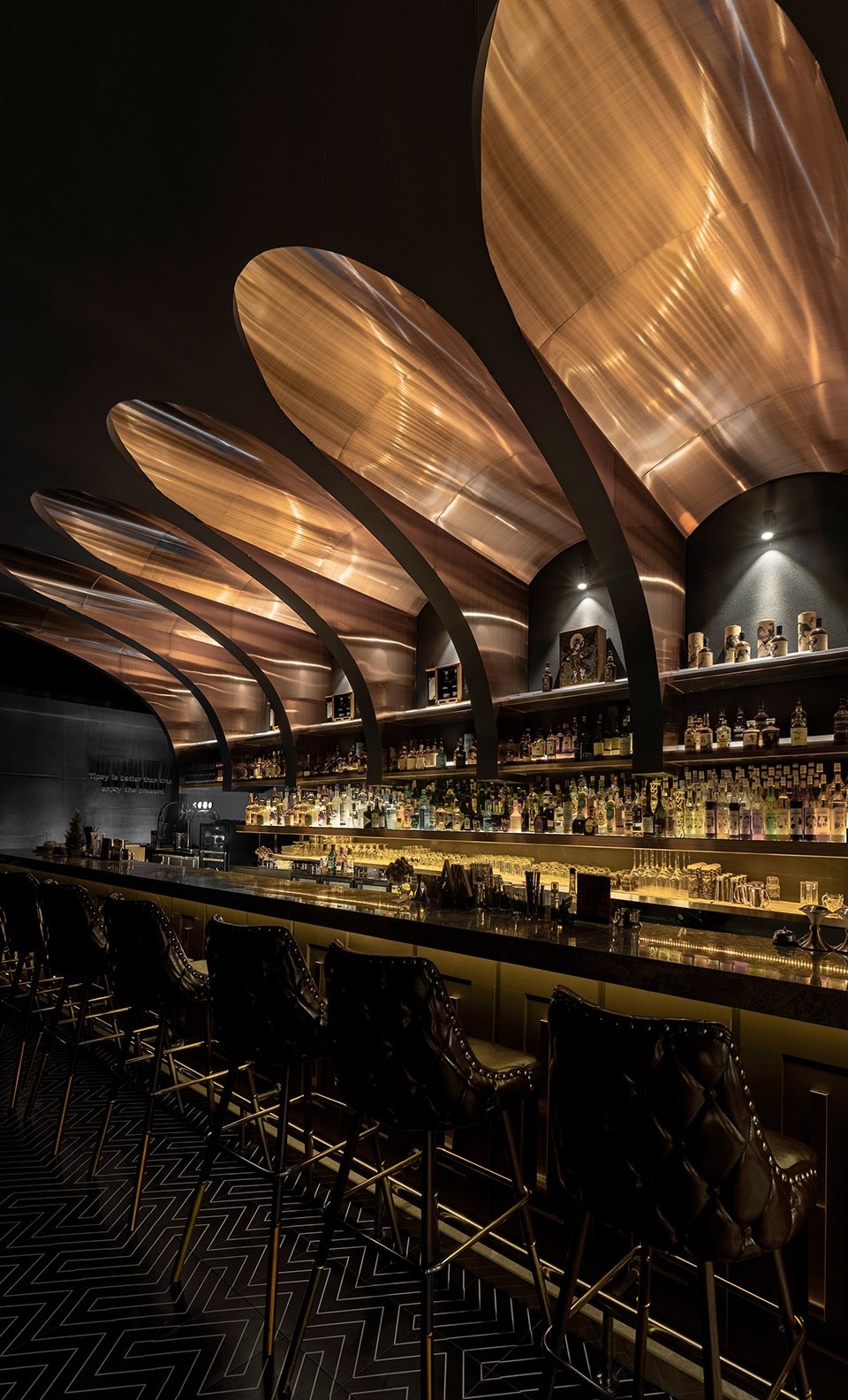 贵阳lollipop威士忌酒吧设计,威士忌网红酒吧设计