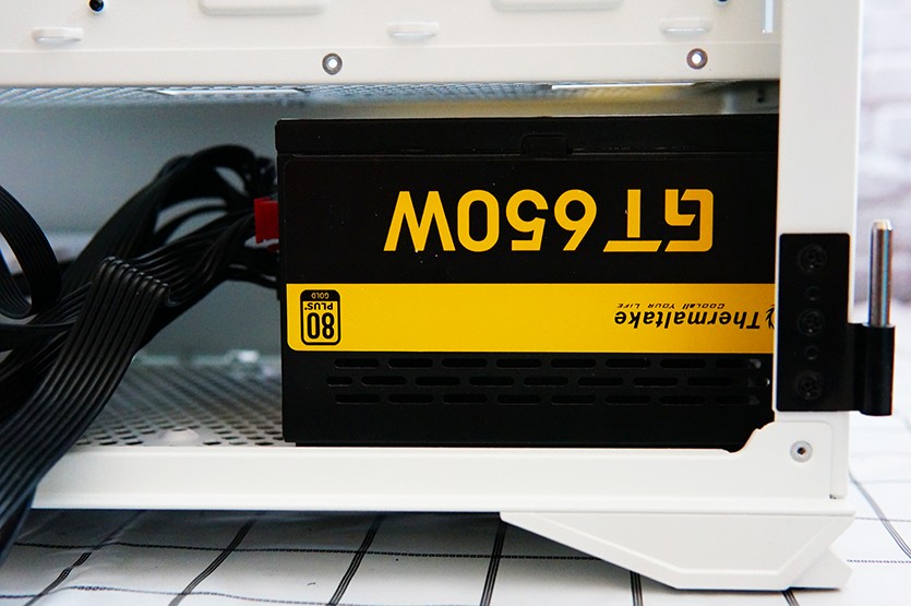 tt挑战者h6机箱接口,tt挑战者h6机箱怎么装