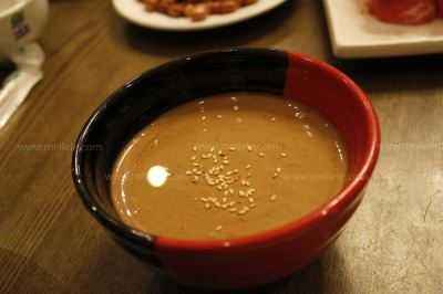 芝麻油能美容吗,用于养生黑芝麻油如何吃