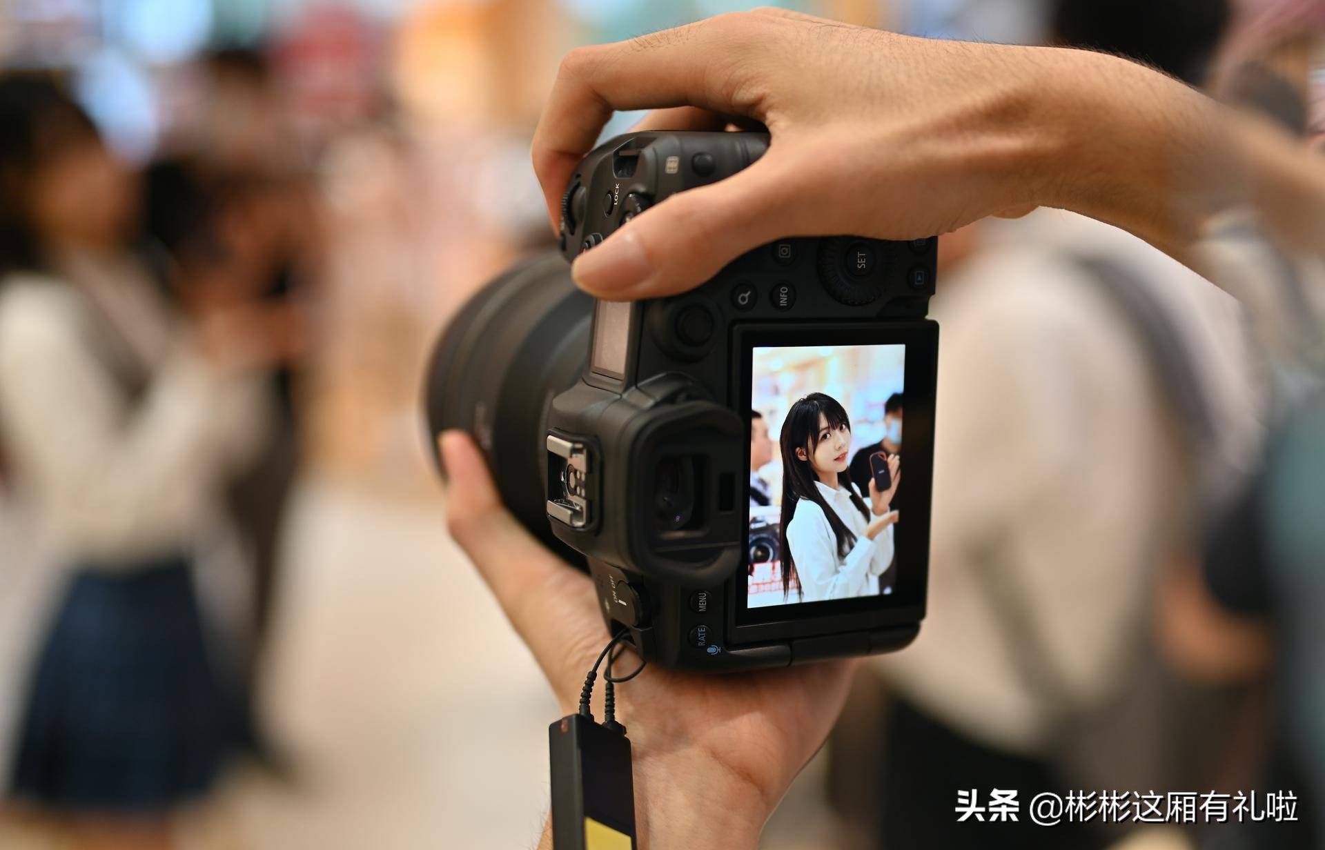 真香评测相机,佳能相机真香款