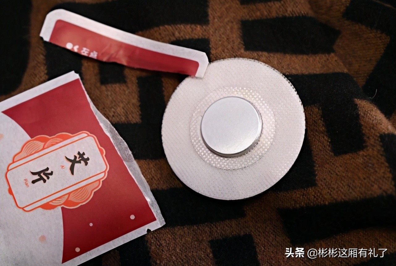 不用艾灸神器做艾灸的方法,自己在家做艾灸手法教程