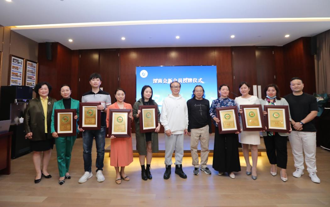 深商半月谈|王佑贵、田地的深圳情怀,续写春天的故事