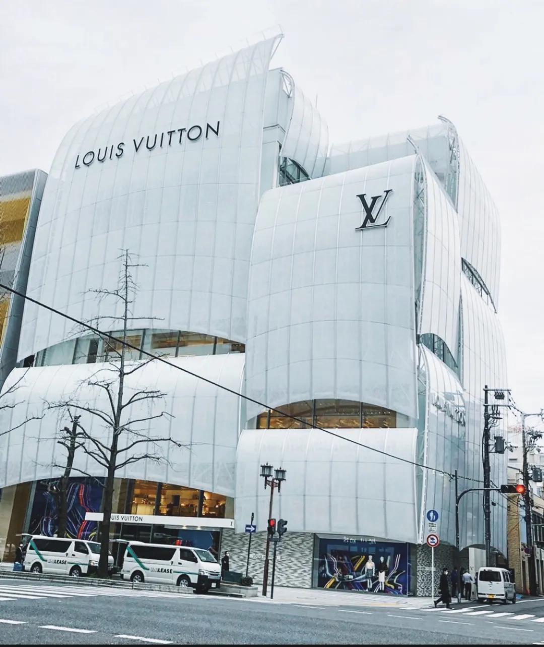 lv奢侈品设计,gucci店铺设计风格