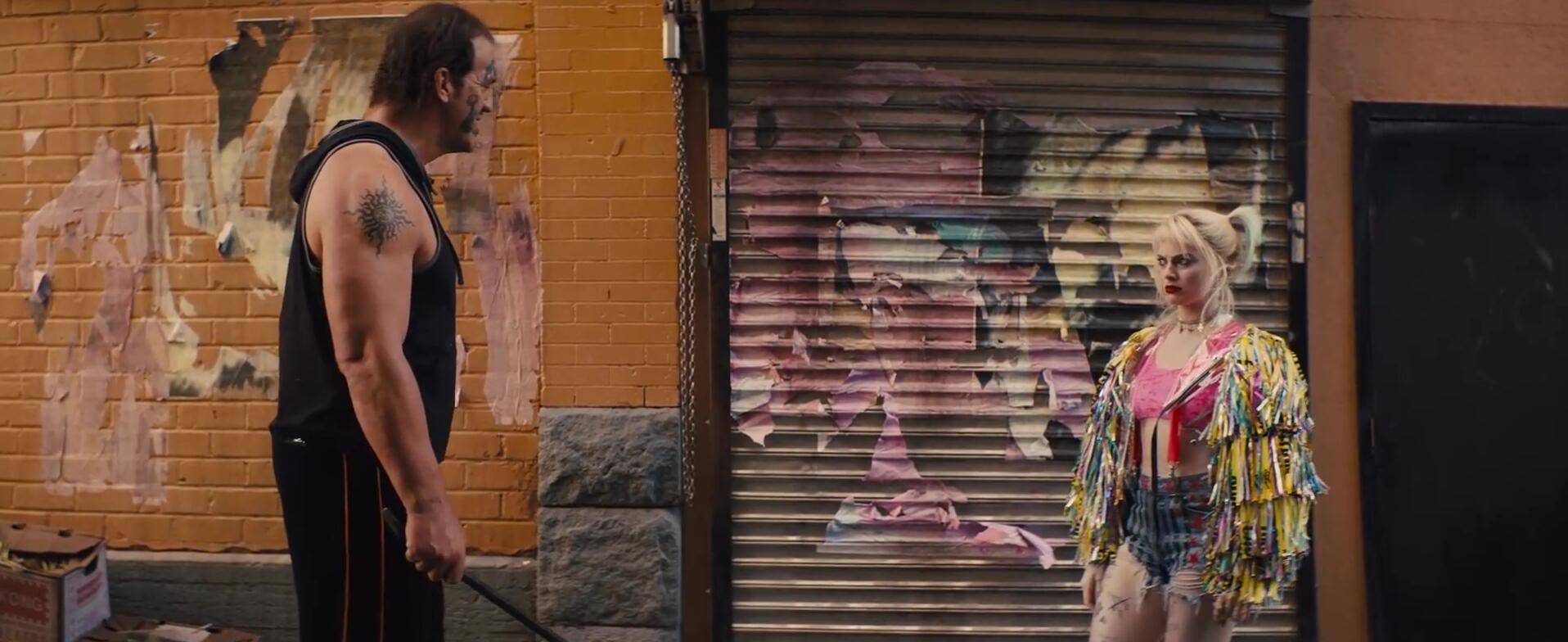 变态女心理医生，因和疯子男友分手后被嘲笑，就策划引爆化工厂