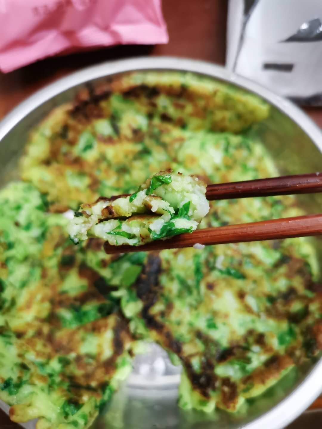 剩白粥做法,剩的小米粥做鸡蛋饼