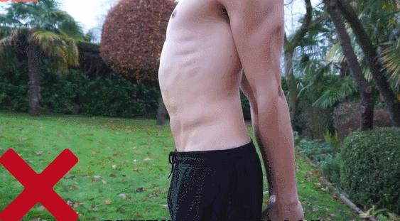 拯救驼背练习操,一招开肩改正驼背