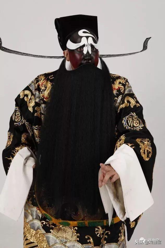 旦角是京剧里面的吗,戏曲中旦角是什么意思