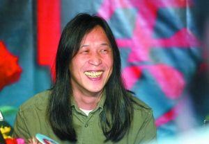 他是香港“烂片”拍得最好的导演，实力不输王晶，典型的给钱就拍