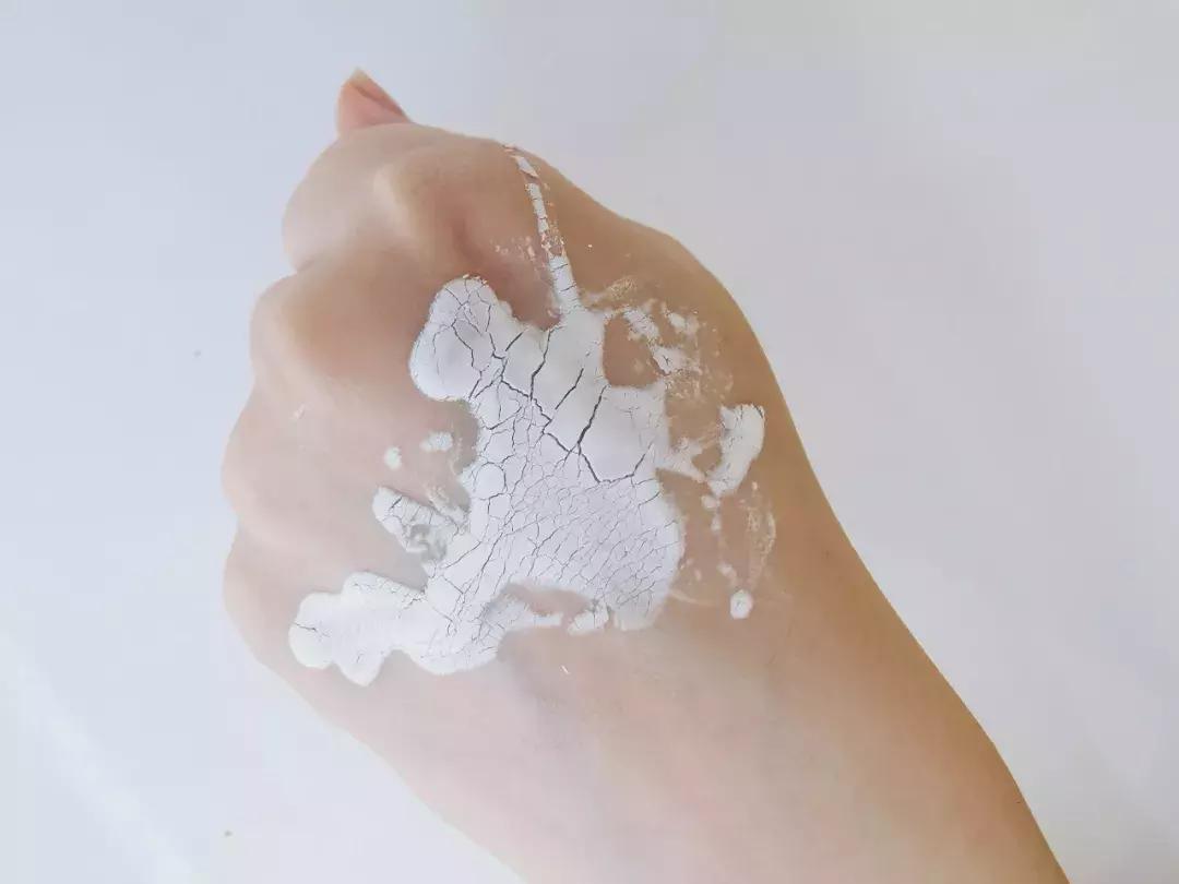 鸡屎、僵尸、磁铁,你见识过这些奇葩面膜吗?