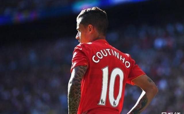 穿10号球衣的中场有几人,身披10号战袍球员