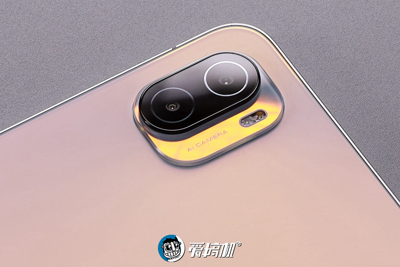 小米平板5Pro体验：生而爱奇艺，何必生产力？