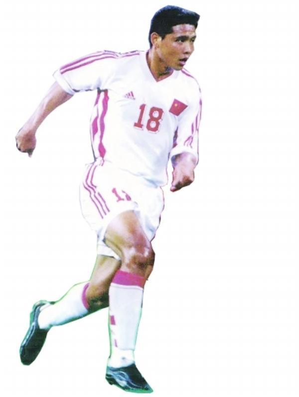 陈涛是中国足球技术最好的球员吗,张效瑞和陈涛谁厉害