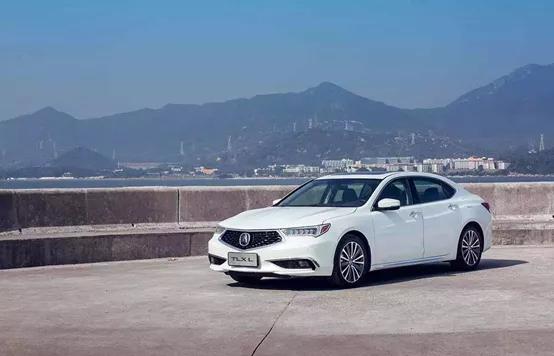 3.0T的“雅阁”若27万起售,你还会选择宝马3系吗?